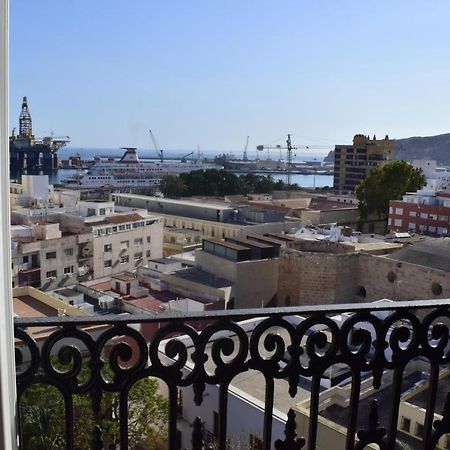 Vivienda Bendicho- Catedral Apartment Almeria Luaran gambar