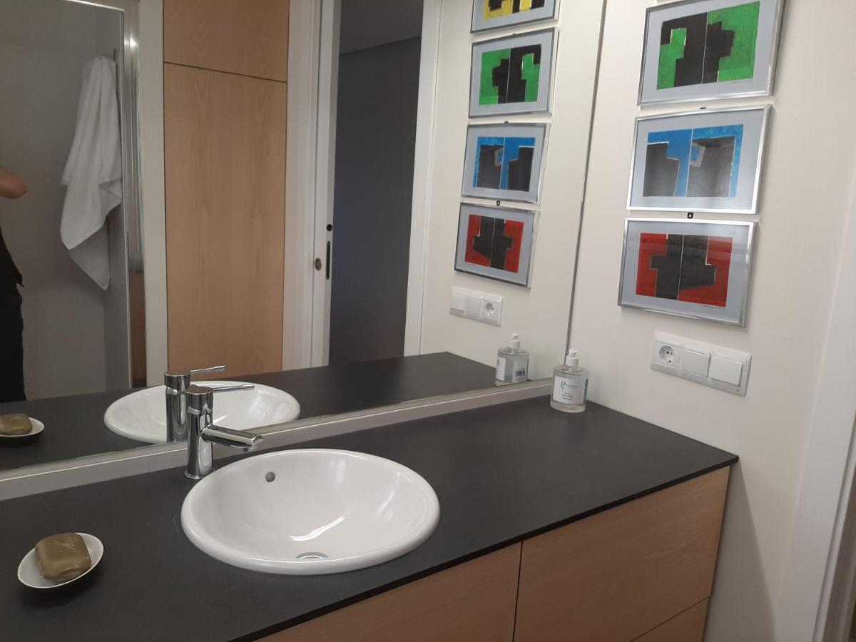 Vivienda Bendicho- Catedral Apartment Almeria Luaran gambar